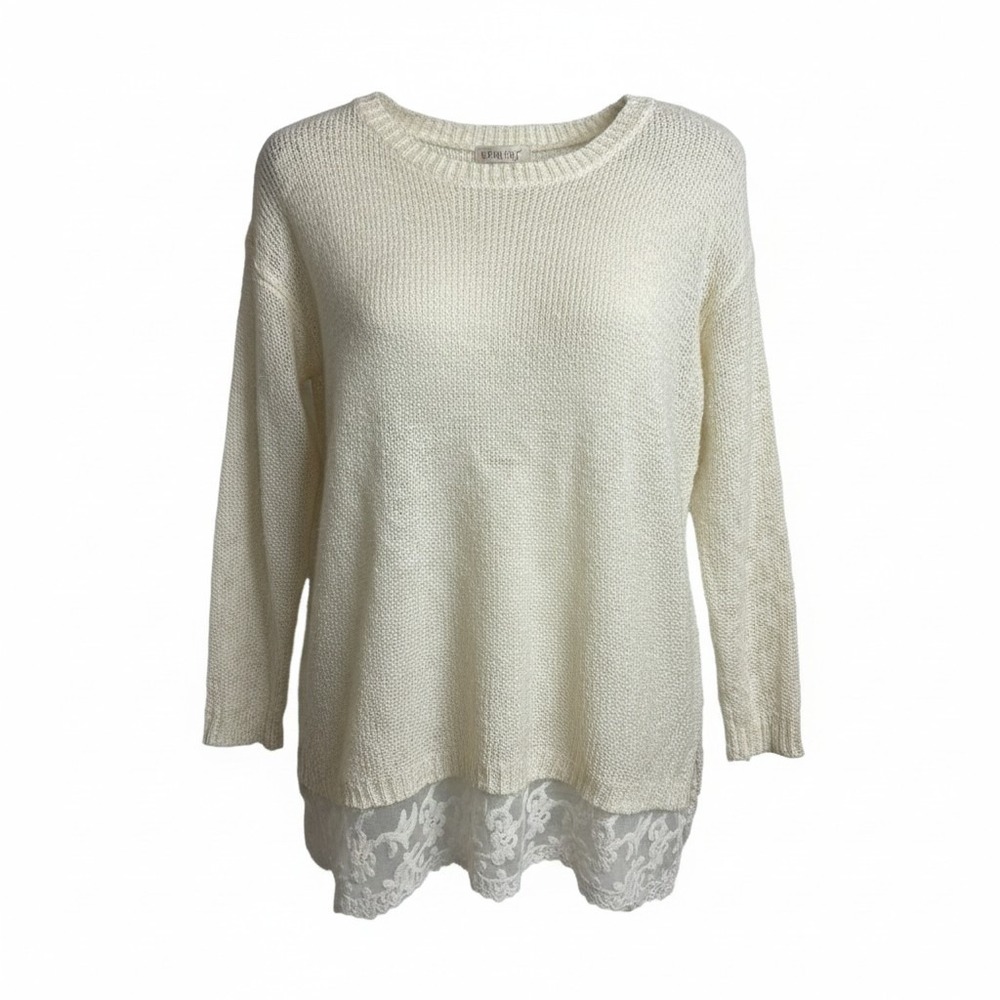 Hippie Rose Sweater With Lace Hem.Size M. 21"-23" PTP, 27" Long....